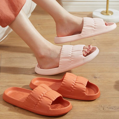 Chaussons d’été antidérapants pour femme et homme – Sandales de salle de bain confortables à semelle souple