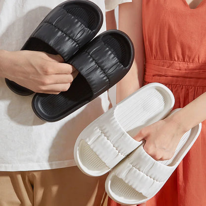 Chaussons d’été antidérapants pour femme et homme – Sandales de salle de bain confortables à semelle souple